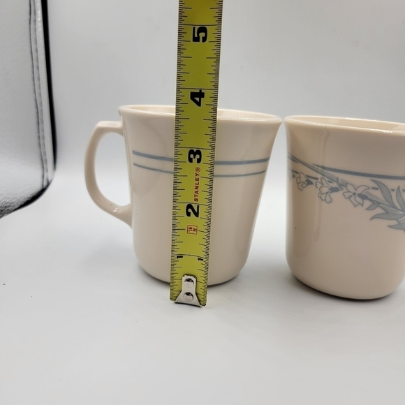 Corning Corelle Vintage First of Spring Mugs - set of 2 - Picture 4 of 5